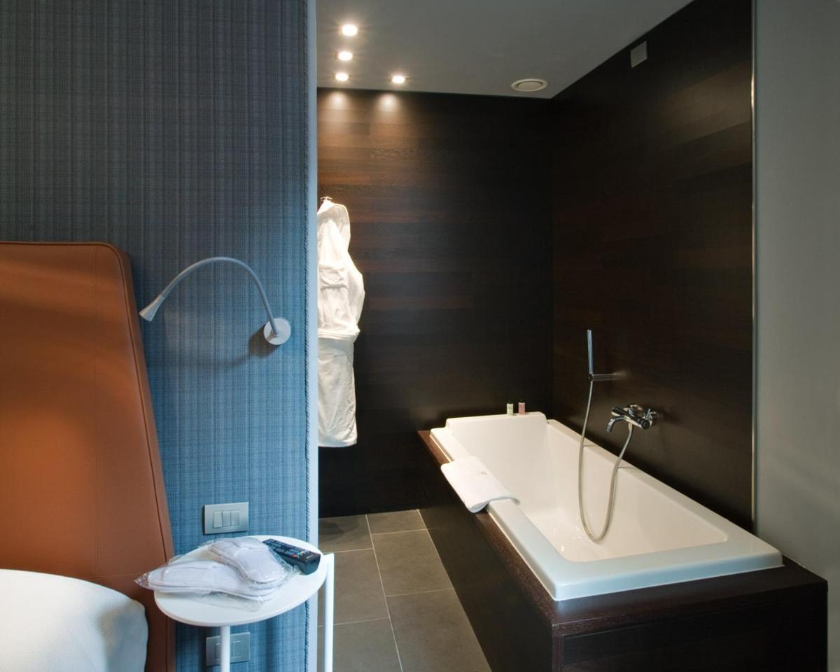 Hotel Moderno Pavia Exterior photo
